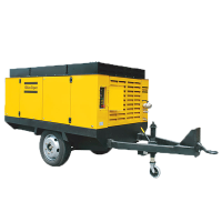 Компрессор винтовой "ATLAS COPCO" XAMS 496 E (на шасси)