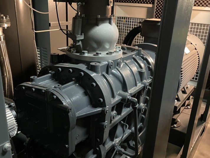 Двухступенчатый винтовой  блок