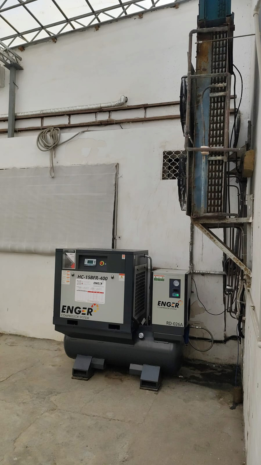 Винтовой компрессор Enger HC-15BFR-400 для ООО «Добрый Смак»
